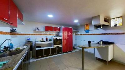 Casa en venta en Niza, Bogotá · foto 2 de 20