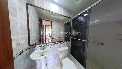 Apartamento de 4 alcobas en venta en La Paz Centro, Bogotá, 91 m² · foto 12 de 19