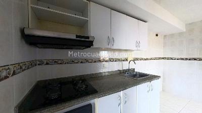 Apartamento de 4 alcobas en venta en La Paz Centro, Bogotá, 91 m² · foto 4 de 19
