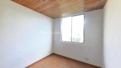 Apartamento de 4 alcobas en venta en La Paz Centro, Bogotá, 91 m² · foto 5 de 19