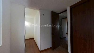 Apartamento de 4 alcobas en venta en La Paz Centro, Bogotá, 91 m² · foto 10 de 19