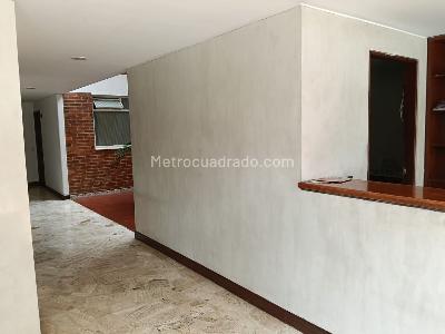 Apartamento de 3 alcobas en venta en Chapinero, Bogotá, 84 m² · foto 14 de 19