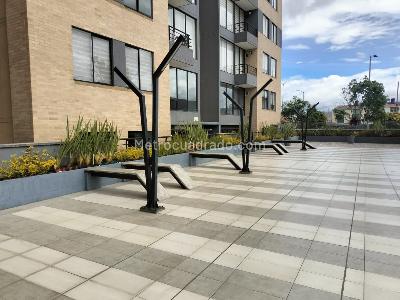 Apartamento de 3 alcobas en venta en Restrepo, Bogotá, 76 m² · foto 17 de 20