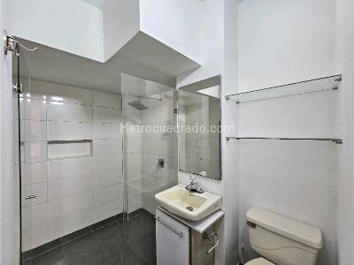 Casa de 5 alcobas en venta en El Poblado, Medellín, 270 m² · foto 16 de 20