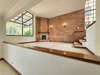 Casa de 5 alcobas en venta en El Poblado, Medellín, 270 m² · foto 3 de 20