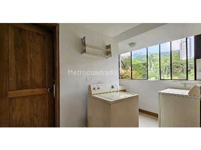 Apartamento de 3 alcobas en venta en San Lucas, Medellín, 240 m² · foto 18 de 20