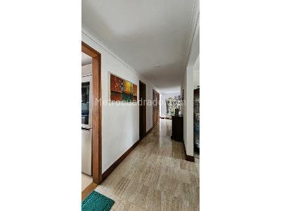 Apartamento en venta en Laureles, Medellín · foto 12 de 20