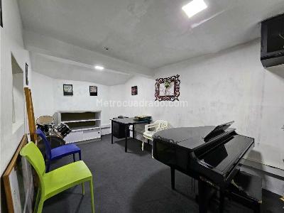Casa de 1 alcoba en venta en San Javier, Medellín, 124 m² · foto 5 de 13