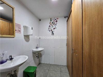 Casa de 1 alcoba en venta en San Javier, Medellín, 124 m² · foto 6 de 13