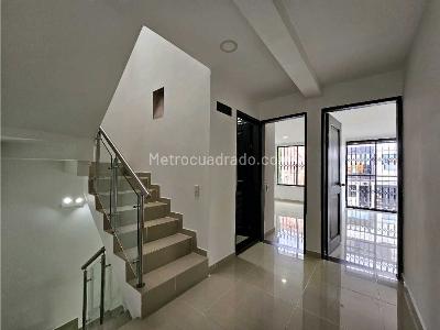 Casa de 3 alcobas en venta en El Porvenir, Rionegro, 174 m² · foto 13 de 20
