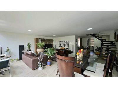 Apartamento de 3 alcobas en venta en Belen Miravalle, Medellín, 118 m² · foto 10 de 20