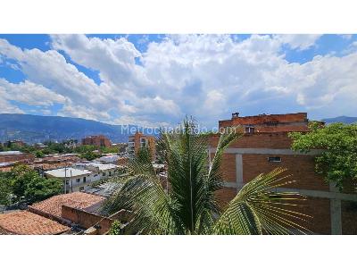 Apartamento de 3 alcobas en venta en Belen Miravalle, Medellín, 118 m² · foto 15 de 20