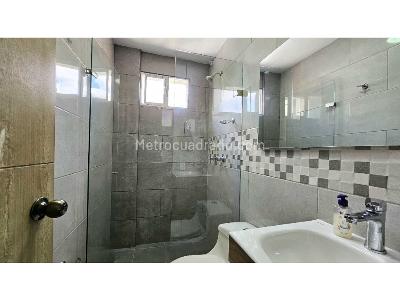 Apartamento de 3 alcobas en venta en Belen Miravalle, Medellín, 118 m² · foto 19 de 20