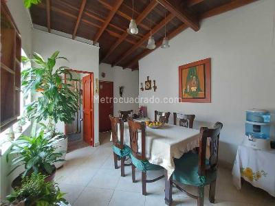 Apartamento de 4 alcobas en venta en Laureles, Medellín, 100 m² · foto 4 de 20