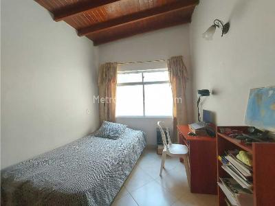 Apartamento de 4 alcobas en venta en Laureles, Medellín, 100 m² · foto 12 de 20
