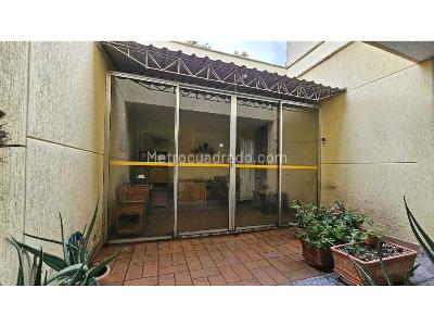Casa de 5 alcobas en venta en Belen Nogal, Medellín, 225 m² · foto 10 de 20