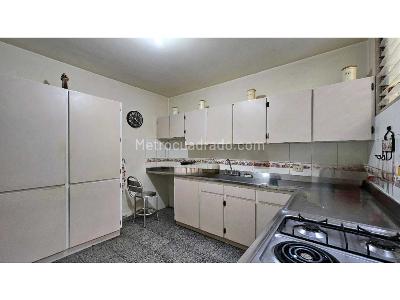 Casa de 5 alcobas en venta en Belen Nogal, Medellín, 225 m² · foto 8 de 20
