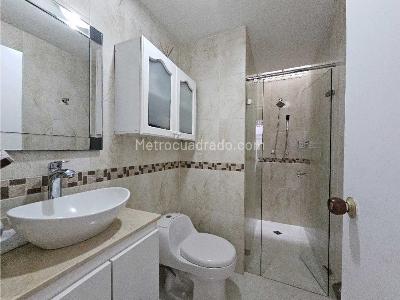 Casa de 3 alcobas en venta en Simon Bolivar, Medellín, 180 m² · foto 19 de 20