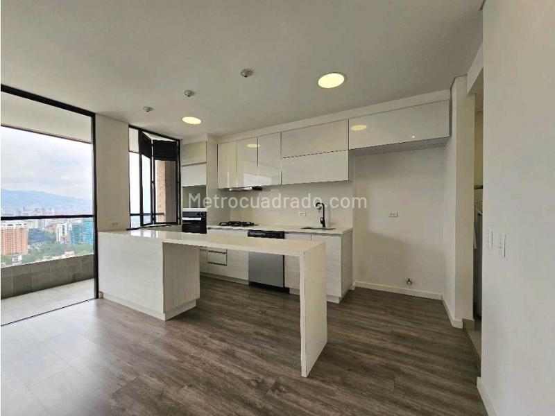 Modern 2BR Apartment for Rent in Lalinde, El Poblado - 3