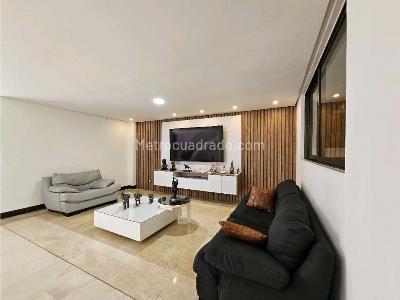 Casa en venta en Loma Del Chocho, Envigado · foto 4 de 20