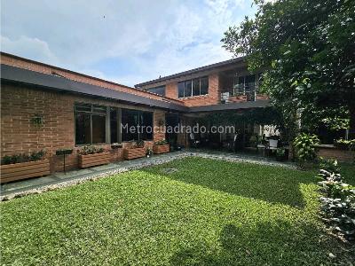 Casa en venta en Loma Del Chocho, Envigado · foto 10 de 20