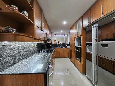 Casa en venta en Loma Del Chocho, Envigado · foto 12 de 20