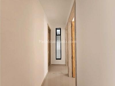 Apartamento de 3 alcobas en venta en Belen Alameda, Medellín, 132 m² · foto 18 de 20
