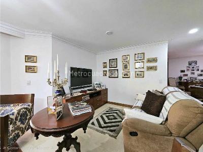Apartamento en venta en Laureles, Medellín · foto 4 de 20