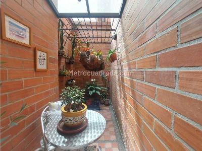 Apartamento en venta en Laureles, Medellín · foto 20 de 20