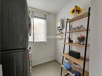 Apartamento de 3 alcobas en venta en La Navarra, Bello, 88 m² · foto 12 de 20