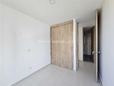 Apartamento de 3 alcobas en venta en Sabaneta, Sabaneta, 76 m² · foto 17 de 20