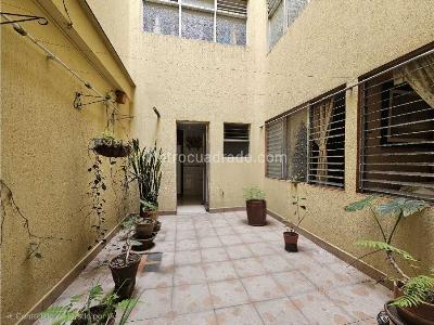 Apartamento de 3 alcobas en venta en Laureles, Medellín, 154 m² · foto 16 de 20