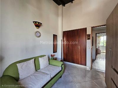 Apartamento de 3 alcobas en venta en Laureles, Medellín, 107 m² · foto 15 de 20