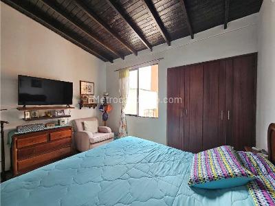 Apartamento de 3 alcobas en venta en Laureles, Medellín, 107 m² · foto 19 de 20