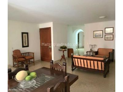 Apartamento en venta en Laureles, Medellín · foto 3 de 8