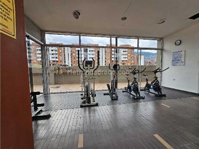 Apartamento en venta en Los Colores, Medellín · foto 16 de 19