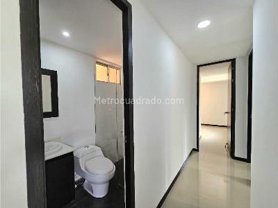 Apartamento de 3 alcobas en venta en Asdesillas, Sabaneta, 65 m² · foto 14 de 20