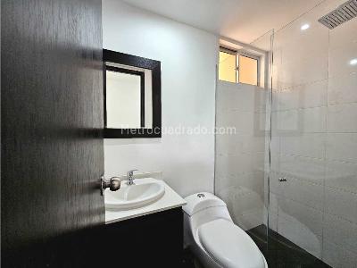 Apartamento de 3 alcobas en venta en Asdesillas, Sabaneta, 65 m² · foto 15 de 20
