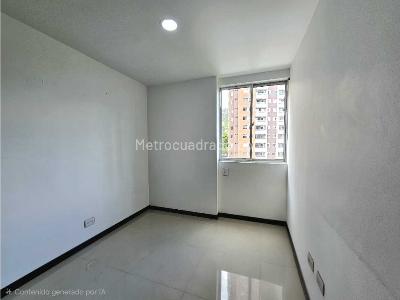 Apartamento de 3 alcobas en venta en Asdesillas, Sabaneta, 65 m² · foto 19 de 20