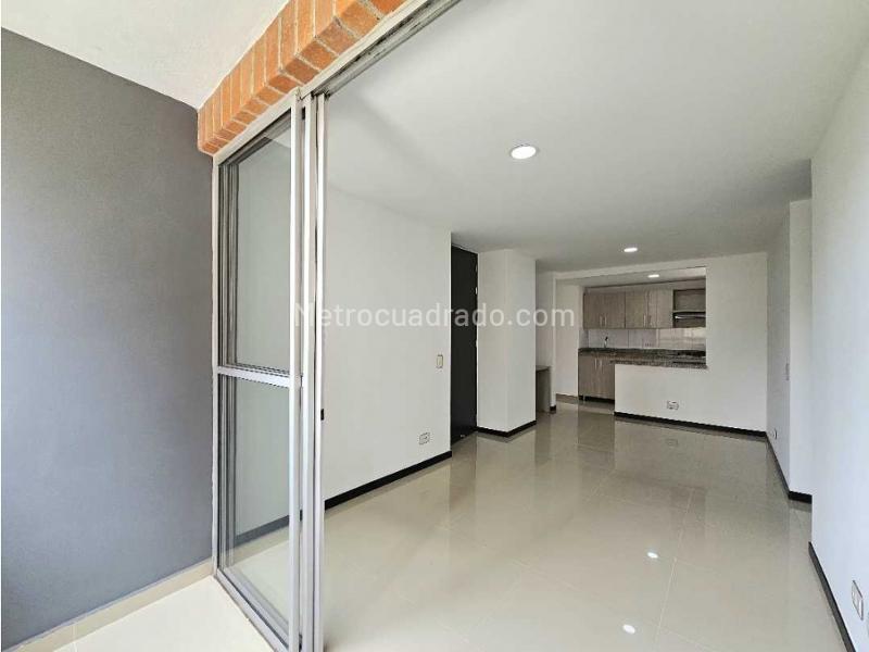 Piso – Sabaneta - Vista 3