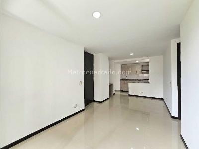 Apartamento de 3 alcobas en venta en Asdesillas, Sabaneta, 65 m² · foto 6 de 20