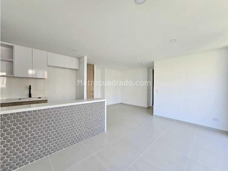 Piso – Sabaneta - Vista 4