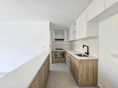 Apartamento de 3 alcobas en venta en Sabaneta, Sabaneta, 76 m² · foto 7 de 20
