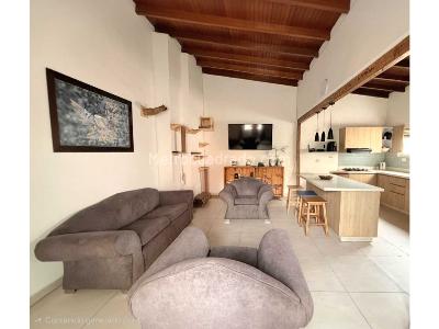Apartamento de 3 alcobas en venta en Conquistadores, Medellín, 145 m² · foto 4 de 20