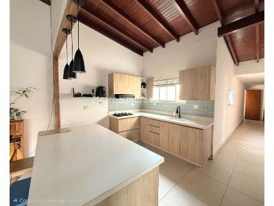 Apartamento de 3 alcobas en venta en Conquistadores, Medellín, 145 m² · foto 6 de 20