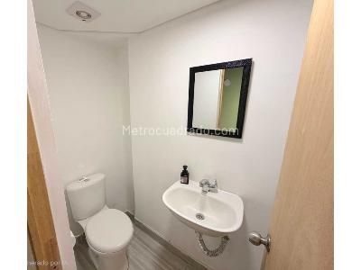 Apartamento de 3 alcobas en venta en Conquistadores, Medellín, 145 m² · foto 9 de 20