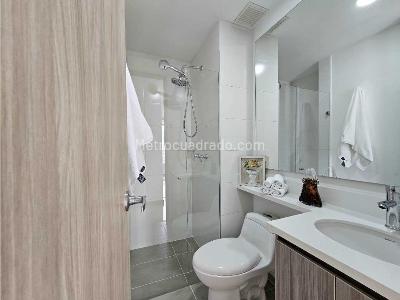 Apartamento en venta en Navarra, Bello · foto 15 de 20