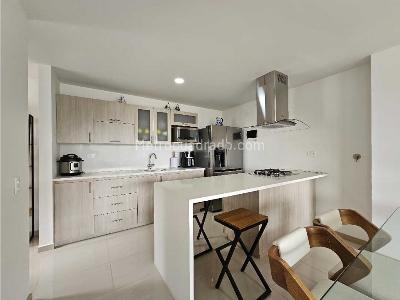 Apartamento en venta en Navarra, Bello · foto 9 de 20