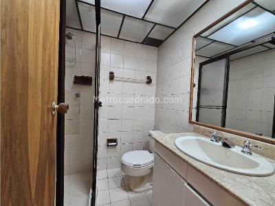 Apartamento de 3 alcobas en venta en Las Acacias, Medellín, 96 m² · foto 15 de 20