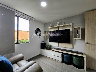 Apartamento de 3 alcobas en venta en Belen Alameda, Medellín, 87 m² · foto 14 de 20